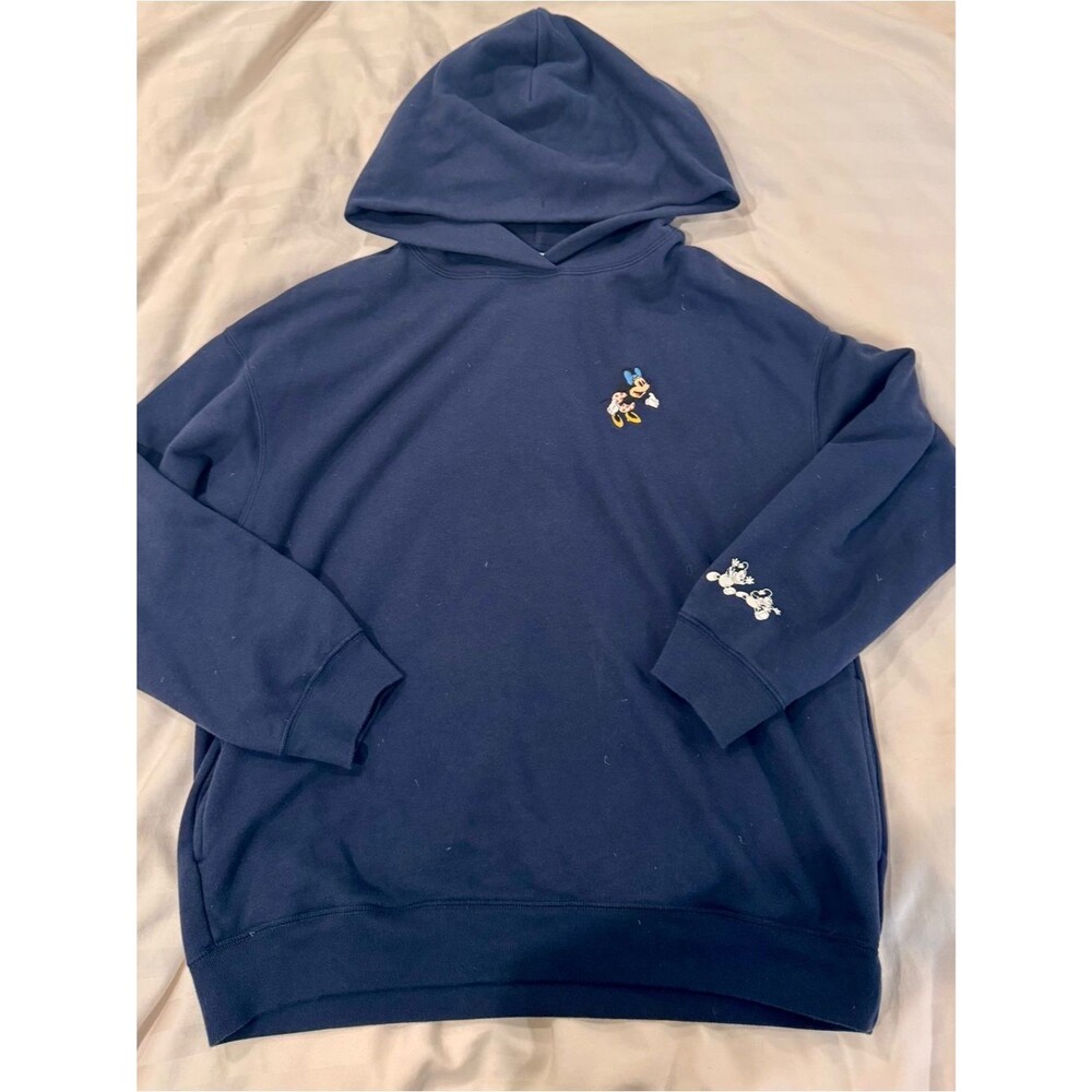 Uniqlo Women’s Disney Navy Minnie Mouse Pullover Hoodie